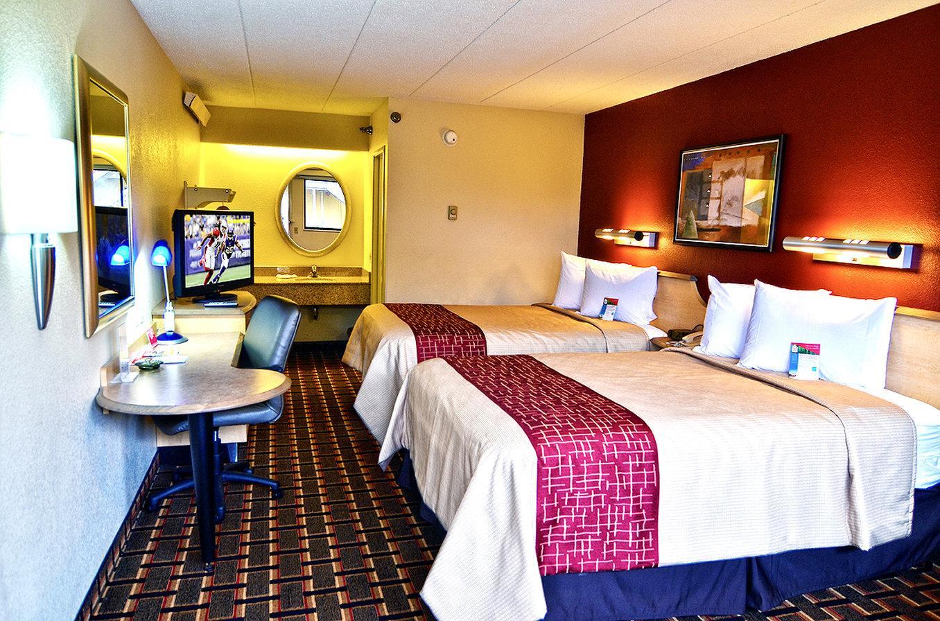 Red Roof Inn Cincinnati Northeast - Blue Ash Buitenkant foto