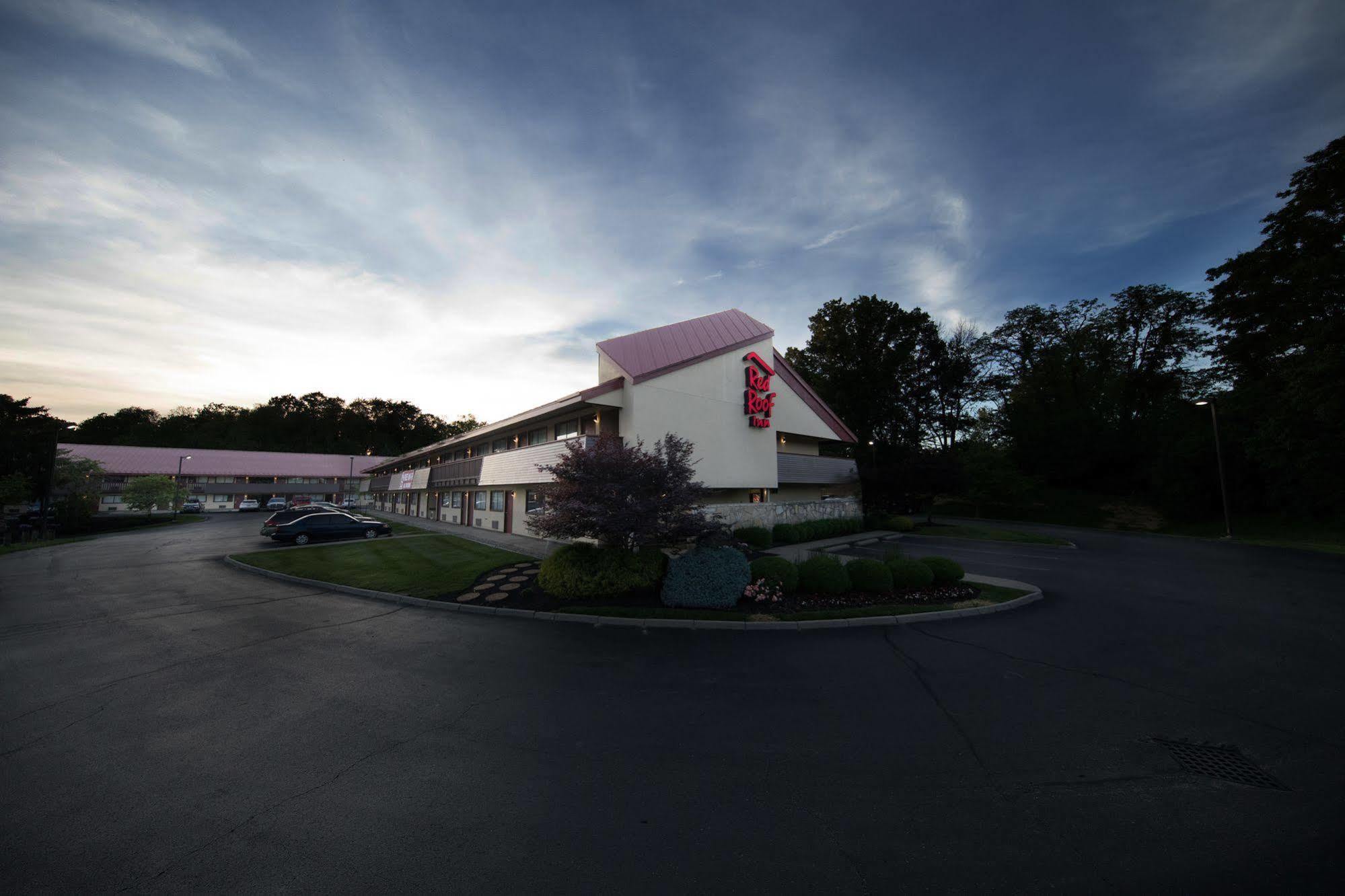 Red Roof Inn Cincinnati Northeast - Blue Ash Buitenkant foto