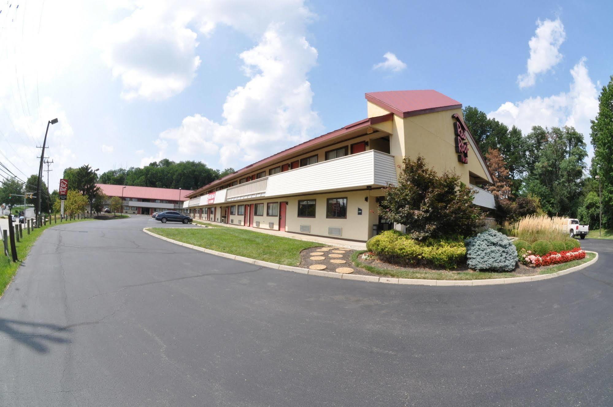 Red Roof Inn Cincinnati Northeast - Blue Ash Buitenkant foto